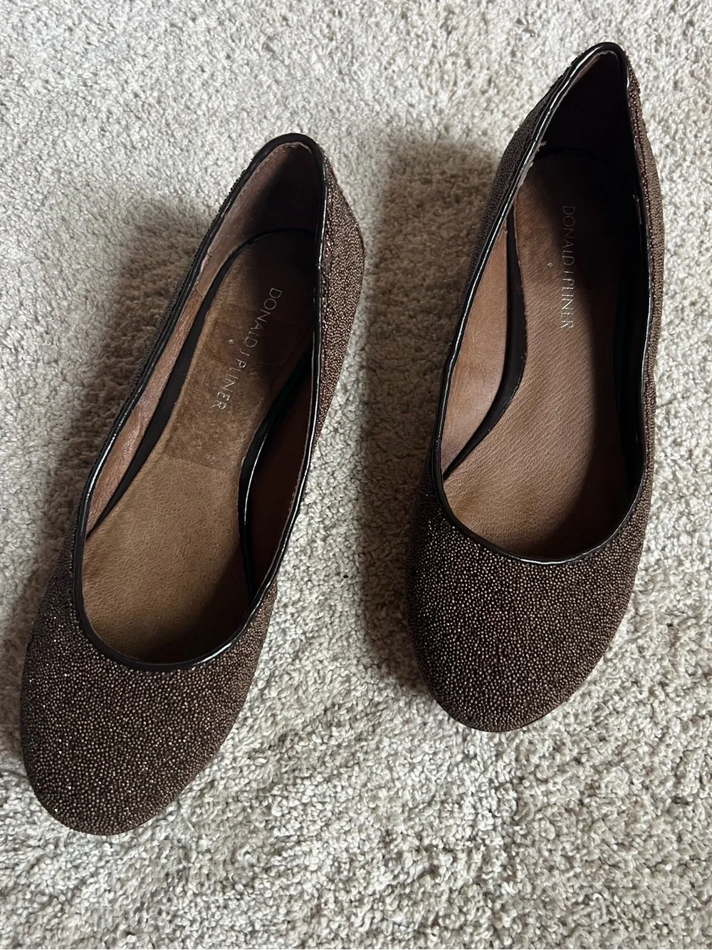 DONALD J PLINER Javen CR Bronze Caviar Sparkle Wedge